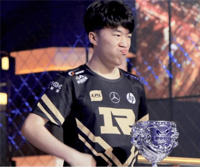 一个赛季的 一个赛季的